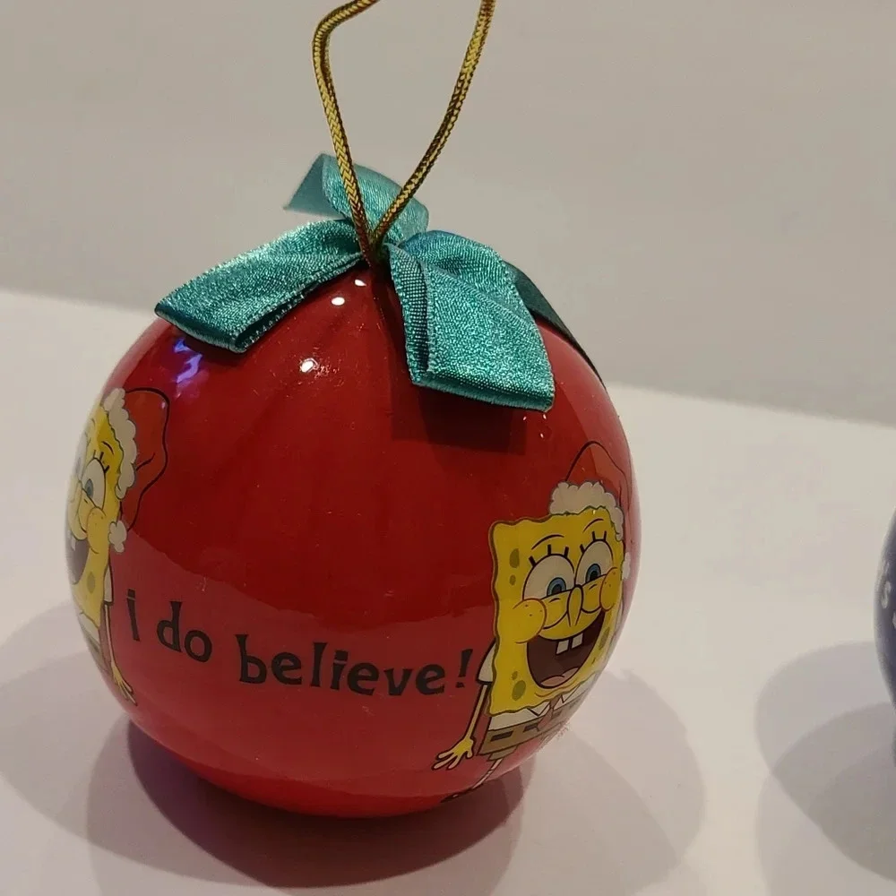 2003 Viacom  International Enesco ornaments
